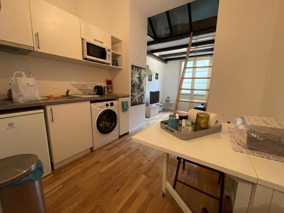 Mezzanine Avec Terrasse Privative Cosy - Ref Mimont Appartement Cannes